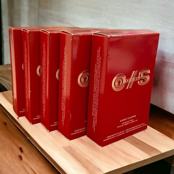 x5 One/Size Patrick Starr 3D Cheek Clapper Berry Gay - Picture 2 of 4